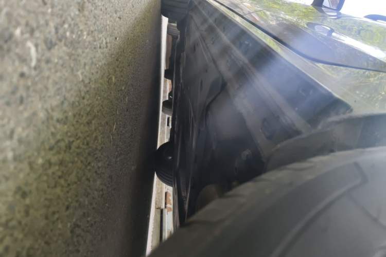 Used Volkswagen Golf 2024 280TSI DSG R-Line 50th Anniversary Edition Chassis Rear Left