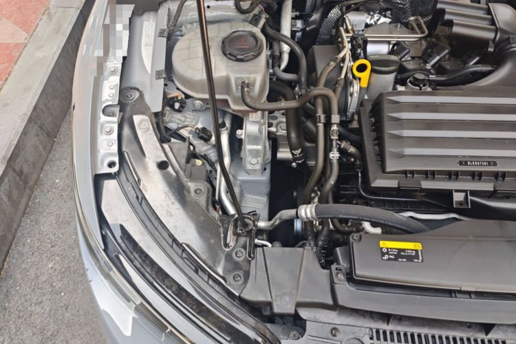 Used Volkswagen Golf 2024 280TSI DSG Pro 50th Anniversary Edition Engine Bay Right