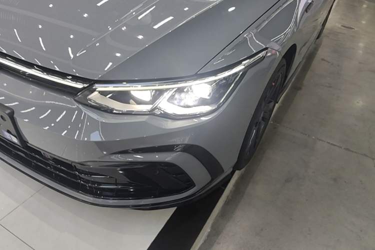 Used Volkswagen Golf 2024 280TSI DSG R-Line 50th Anniversary Edition Left Front Headlight