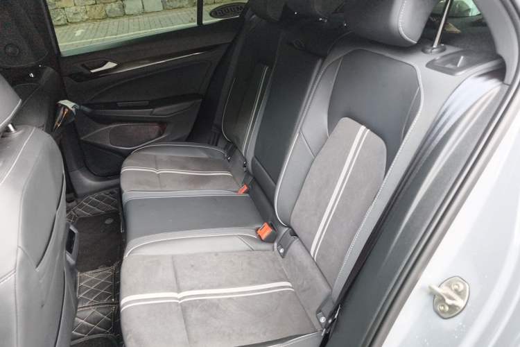 Used Volkswagen Golf 2024 280TSI DSG R-Line 50th Anniversary Edition Left Rear Seat