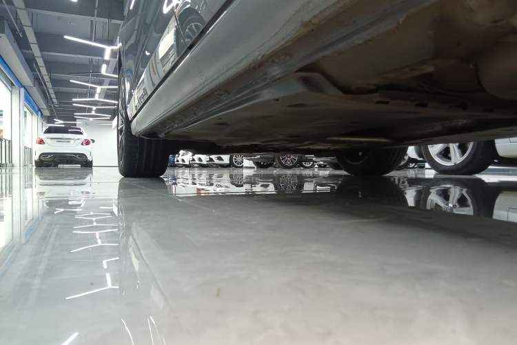 Used Volkswagen Golf 2024 280TSI DSG Pro 50th Anniversary Edition Left Side Sill
