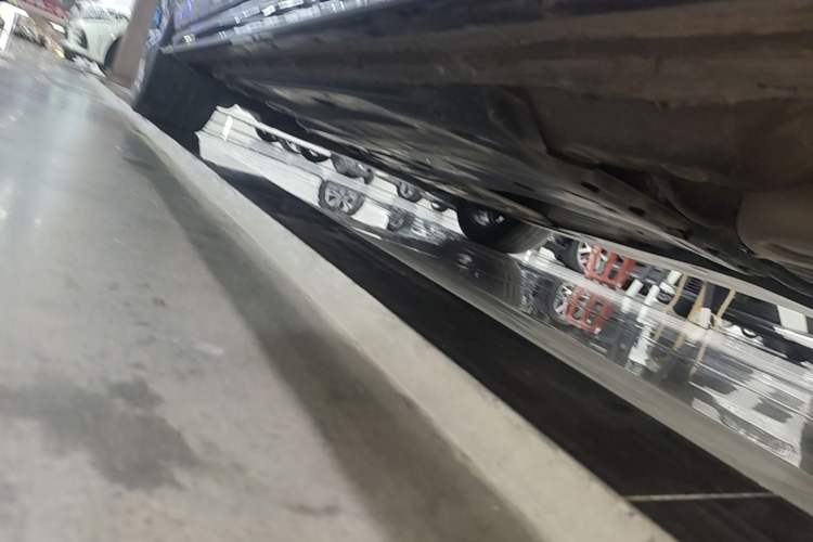 Used Volkswagen Golf 2024 280TSI DSG R-Line 50th Anniversary Edition Left Side Sill