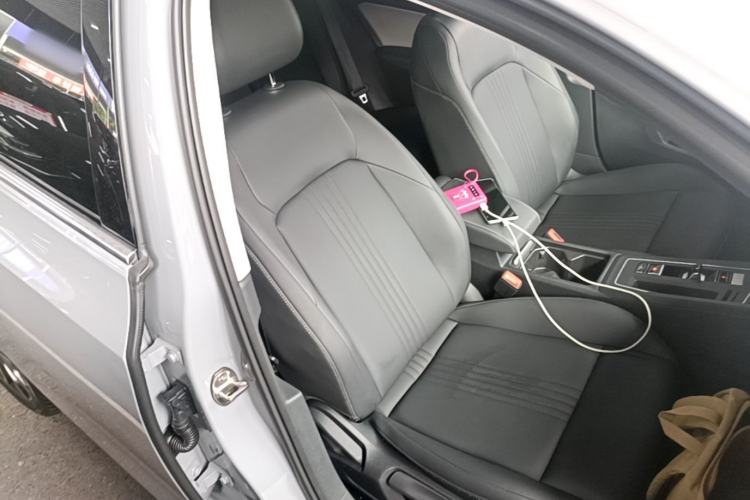 Used Volkswagen Golf 2024 280TSI DSG Pro 50th Anniversary Edition Right Front Seat