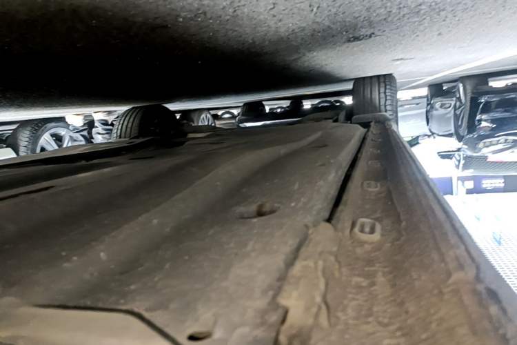 Used Volkswagen Golf 2024 280TSI DSG Pro 50th Anniversary Edition Right Side Sill