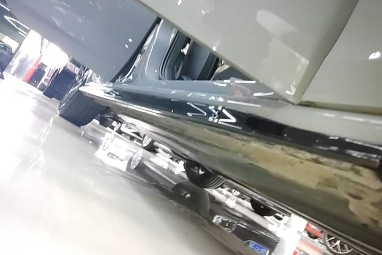 Used Volkswagen Golf 2024 280TSI DSG R-Line 50th Anniversary Edition Right Side Sill