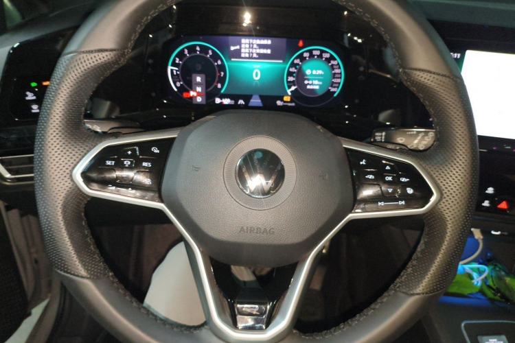 Used Volkswagen Golf 2024 280TSI DSG R-Line 50th Anniversary Edition Steering Wheel
