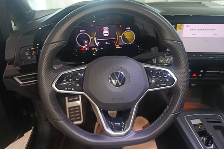 Used Volkswagen Golf 2024 280TSI DSG R-Line 50th Anniversary Edition Steering Wheel