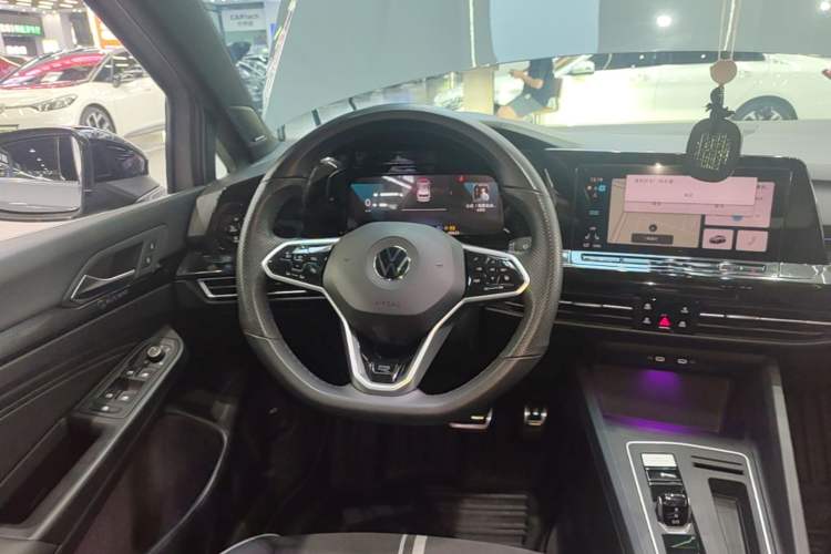 Used Volkswagen Golf 2024 280TSI DSG R-Line 50th Anniversary Edition Steering Wheel