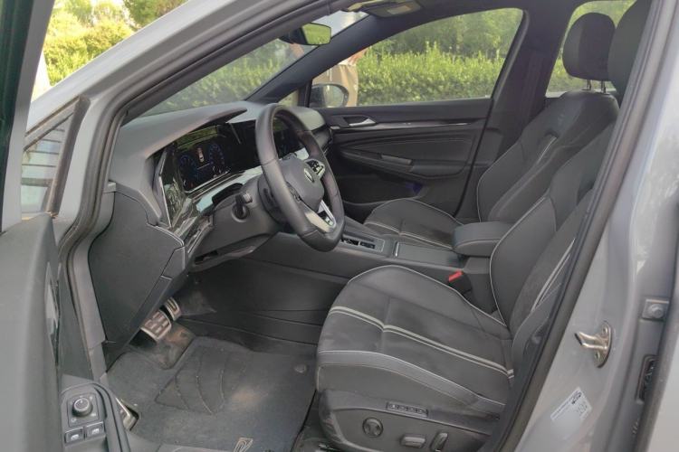 Used Volkswagen Golf 2024 280TSI DSG R-Line 50th Anniversary Edition Driver Seat