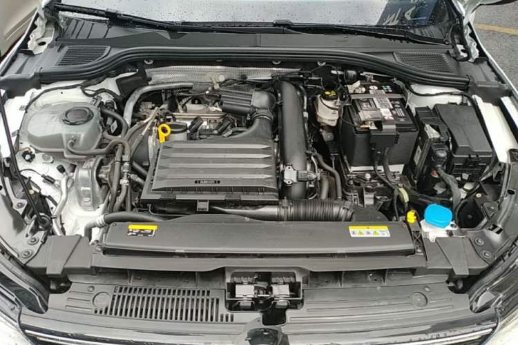 Used Volkswagen Golf 2024 280TSI DSG R-Line 50th Anniversary Edition Engine Bay