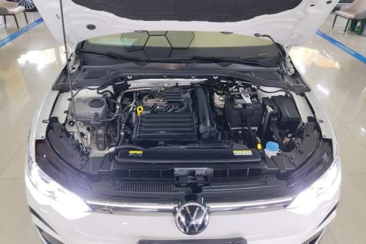 Used Volkswagen Golf 2024 280TSI DSG R-Line 50th Anniversary Edition Engine Bay