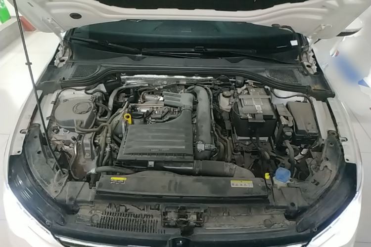 Used Volkswagen Golf 2024 280TSI DSG Pro 50th Anniversary Edition Engine Bay