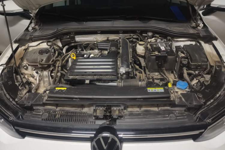Used Volkswagen Golf 2024 280TSI DSG Pro Enjoyment Edition Engine Bay