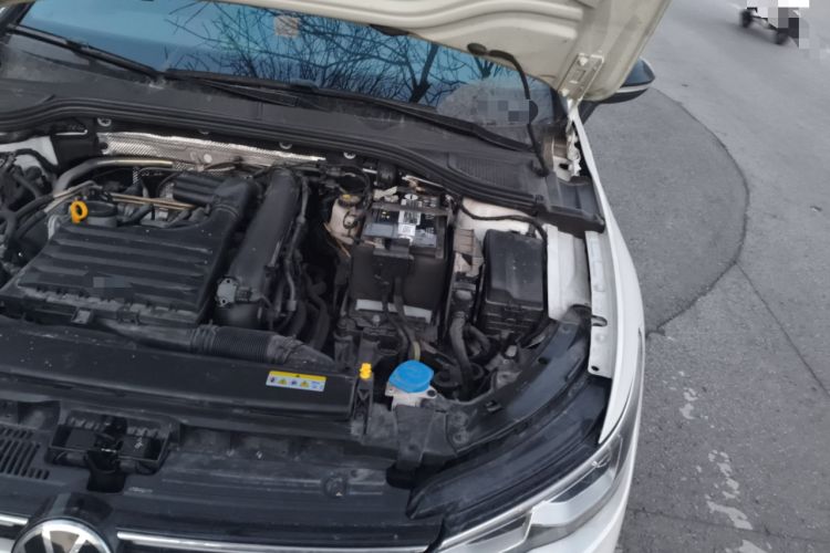 Used Volkswagen Golf 2024 280TSI DSG R-Line 50th Anniversary Edition Engine Bay Left