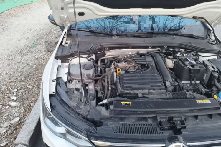 Used Volkswagen Golf 2024 280TSI DSG R-Line 50th Anniversary Edition Engine Bay Right