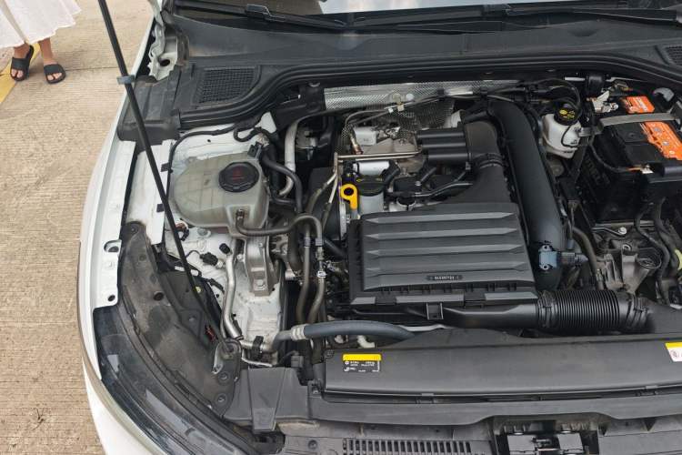 Used Volkswagen Golf 2024 280TSI DSG Pro Enjoyment Edition Engine Bay Right