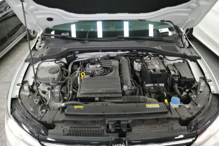 Used Volkswagen Golf 2024 280TSI DSG Pro Enjoyment Edition Engine Bay