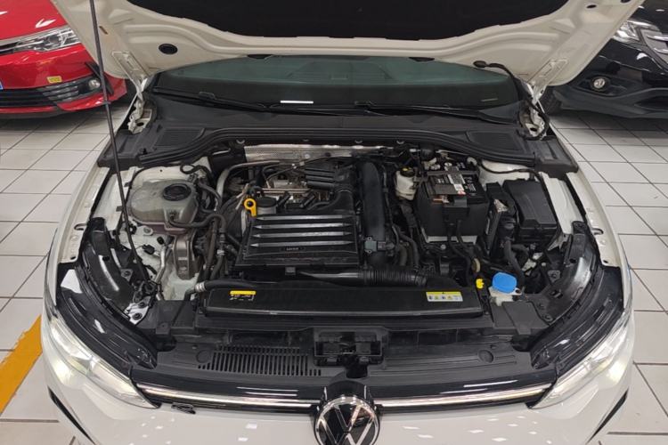 Used Volkswagen Golf 2024 280TSI DSG Pro Expert Edition Engine Bay