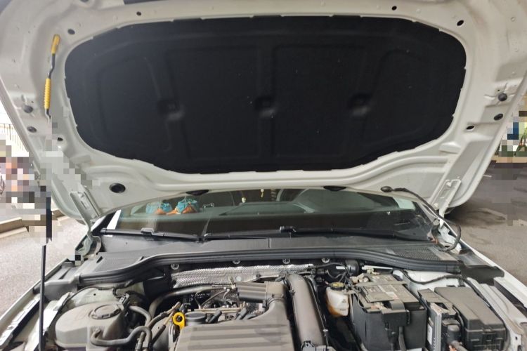 Used Volkswagen Golf 2024 280TSI DSG Pro 50th Anniversary Edition Engine Bay