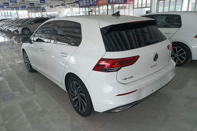 Used Volkswagen Golf 2024 280TSI DSG Pro 50th Anniversary Edition Exterior 2