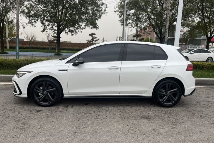 Used Volkswagen Golf 2024 280TSI DSG R-Line 50th Anniversary Edition Exterior 3