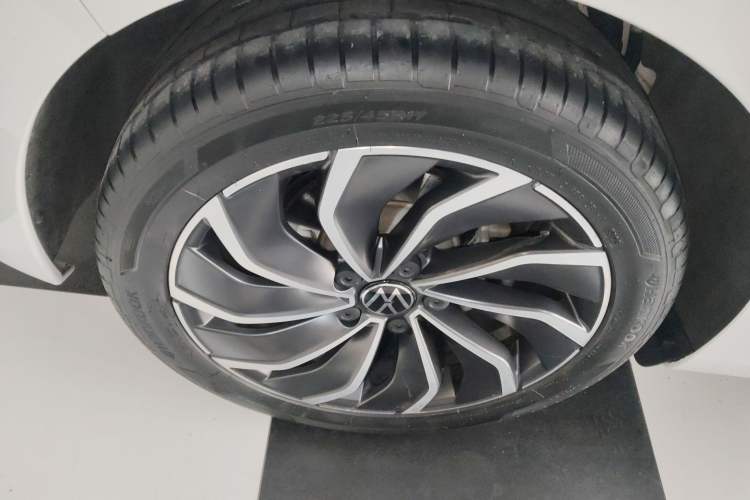 Used Volkswagen Golf 2024 280TSI DSG Pro Enjoyment Edition Exterior 5
