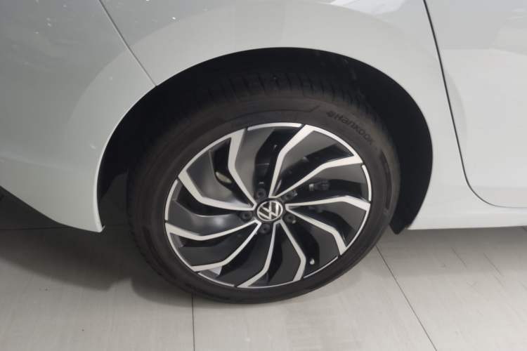 Used Volkswagen Golf 2024 280TSI DSG Pro 50th Anniversary Edition Exterior 5