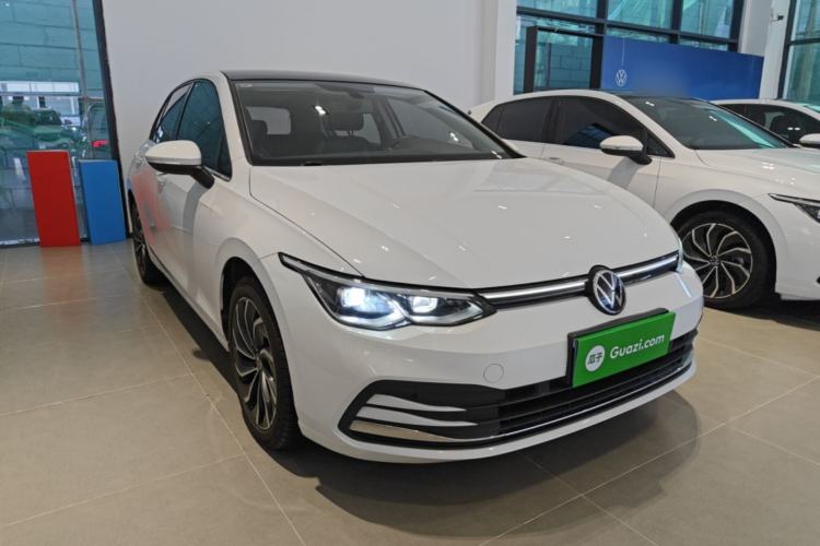 Used Volkswagen Golf 2024 280TSI DSG Pro Enjoyment Edition Front Right 45 Deg