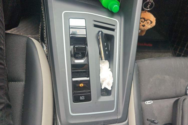 Used Volkswagen Golf 2024 280TSI DSG Pro Enjoyment Edition Gear Lever