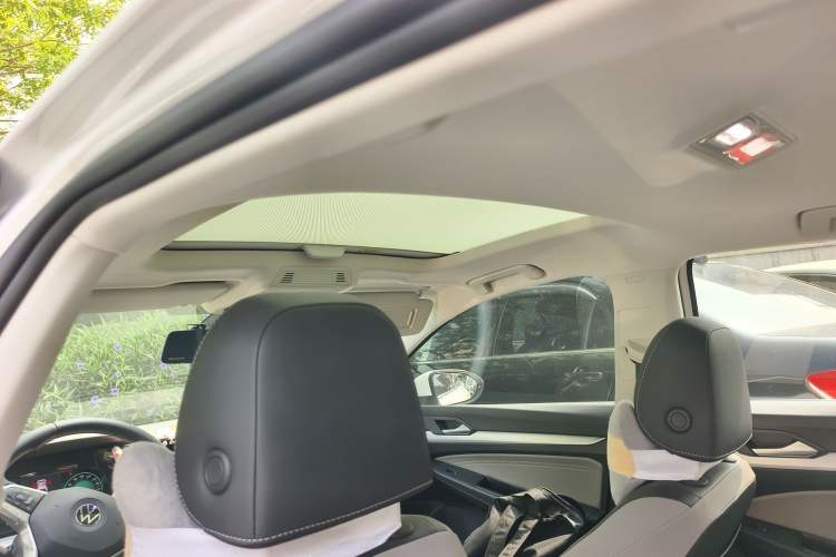 Used Volkswagen Golf 2024 280TSI DSG Pro 50th Anniversary Edition Headliner