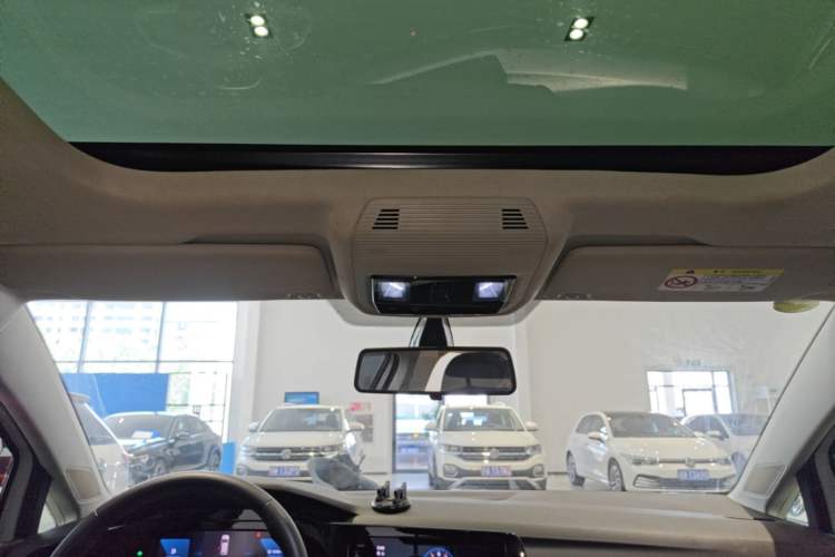 Used Volkswagen Golf 2024 280TSI DSG Pro Enjoyment Edition Headliner