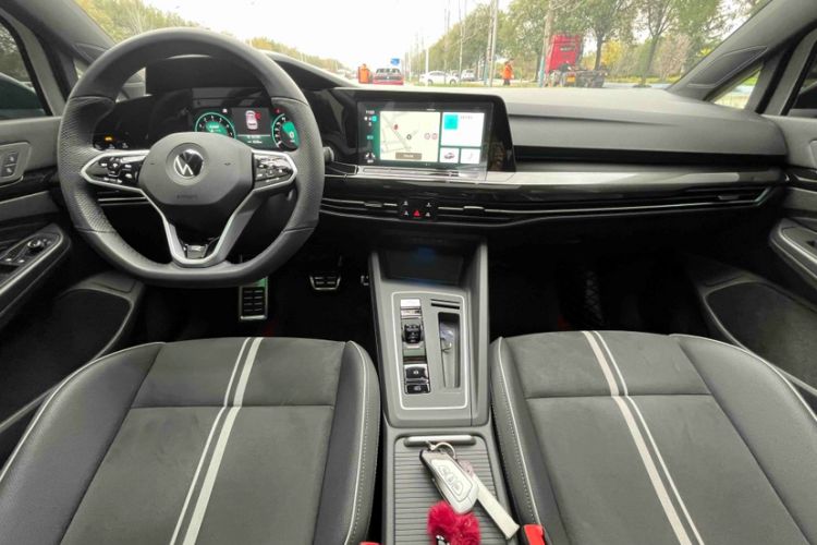 Used Volkswagen Golf 2024 280TSI DSG R-Line 50th Anniversary Edition Instrument Cluster