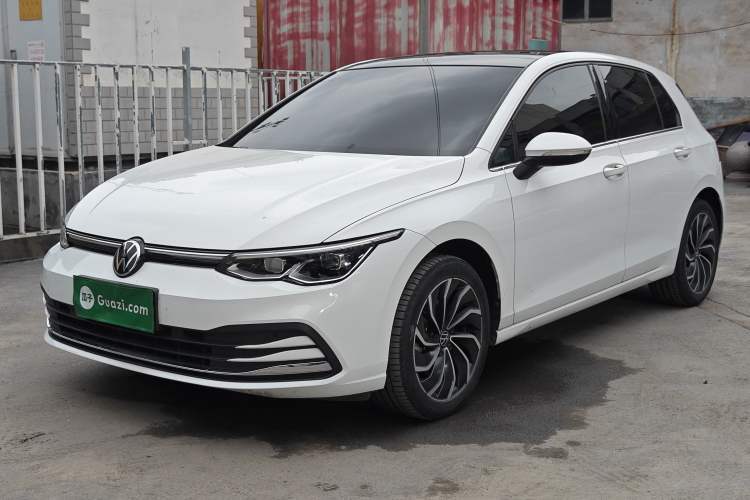 Used Volkswagen Golf 2024 280TSI DSG Pro 50th Anniversary Edition Guazi used car, China used car export, Used car for sale, Used Volkswagen cars, Cheapest cars for sale