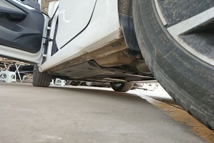 Used Volkswagen Golf 2024 280TSI DSG Pro Expert Edition Left Side Sill