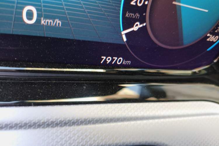 Used Volkswagen Golf 2024 280TSI DSG Pro 50th Anniversary Edition Odometer Close Up