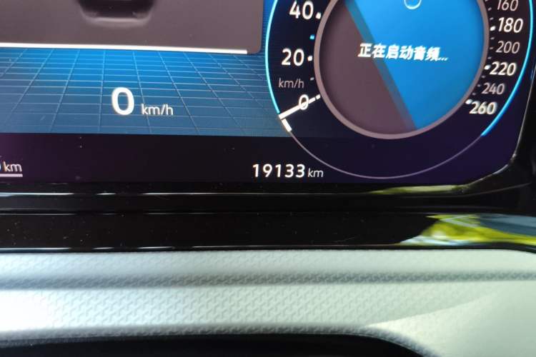 Used Volkswagen Golf 2024 280TSI DSG Pro Expert Edition Odometer Close Up