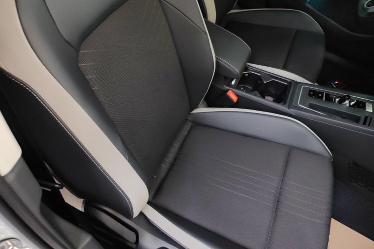 Used Volkswagen Golf 2024 280TSI DSG Pro Enjoyment Edition Right Front Seat