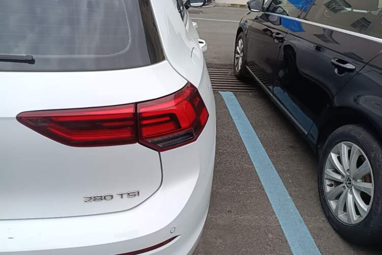Used Volkswagen Golf 2024 280TSI DSG Pro Enjoyment Edition Right Rear Taillight
