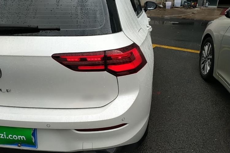 Used Volkswagen Golf 2024 280TSI DSG R-Line 50th Anniversary Edition Right Rear Taillight