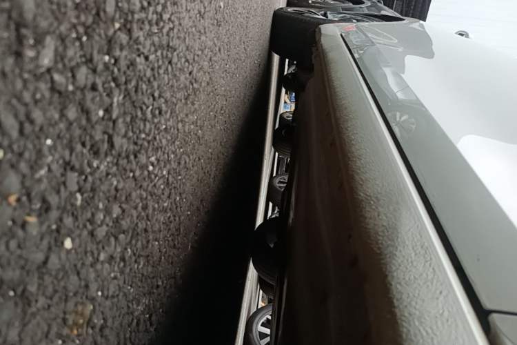 Used Volkswagen Golf 2024 280TSI DSG Pro Enjoyment Edition Right Side Sill