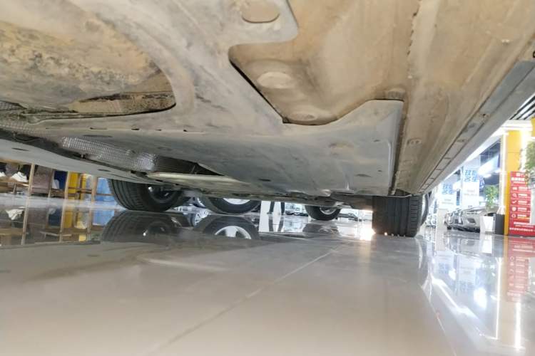 Used Volkswagen Golf 2024 280TSI DSG R-Line 50th Anniversary Edition Right Side Sill