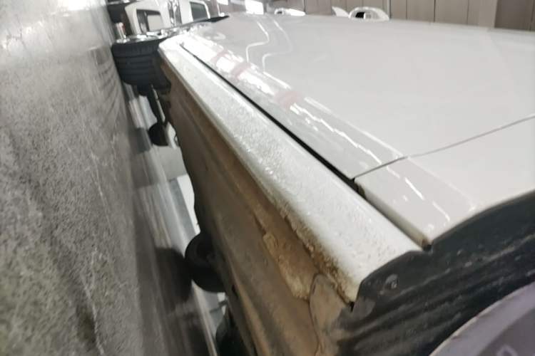 Used Volkswagen Golf 2024 280TSI DSG Pro 50th Anniversary Edition Right Side Sill