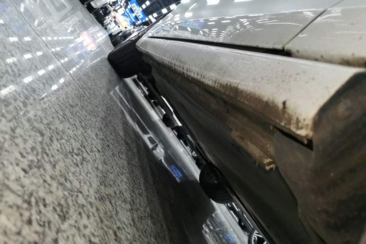 Used Volkswagen Golf 2024 280TSI DSG Pro Enjoyment Edition Right Side Sill