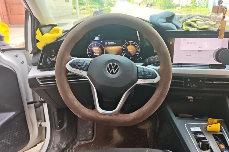 Used Volkswagen Golf 2024 280TSI DSG Pro 50th Anniversary Edition Steering Wheel