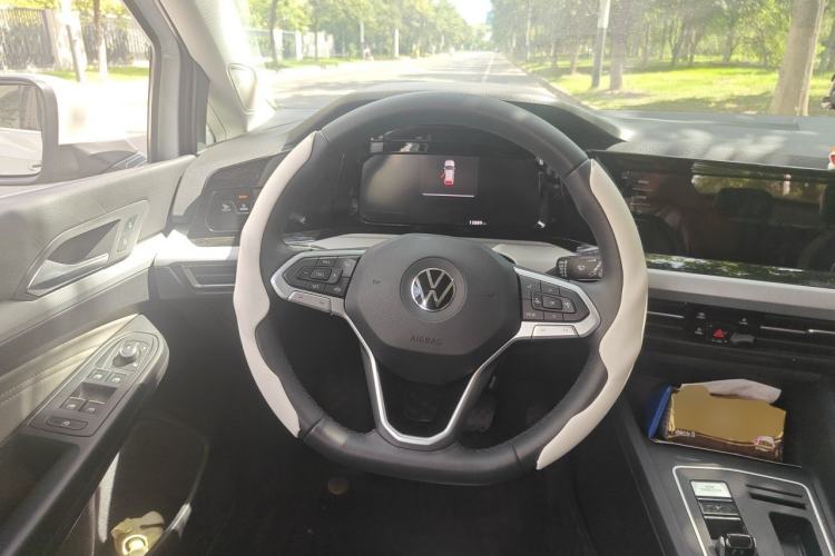 Used Volkswagen Golf 2024 280TSI DSG Pro Enjoyment Edition Steering Wheel