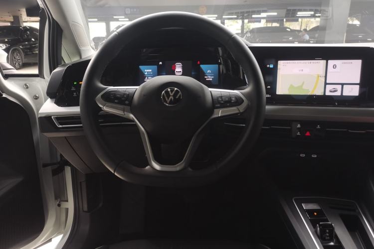Used Volkswagen Golf 2024 280TSI DSG Pro 50th Anniversary Edition Steering Wheel