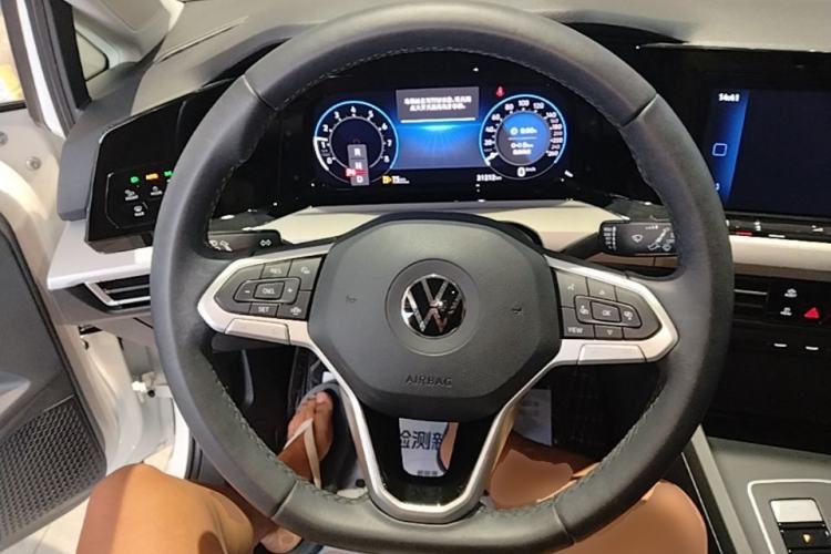 Used Volkswagen Golf 2024 280TSI DSG Pro 50th Anniversary Edition Steering Wheel