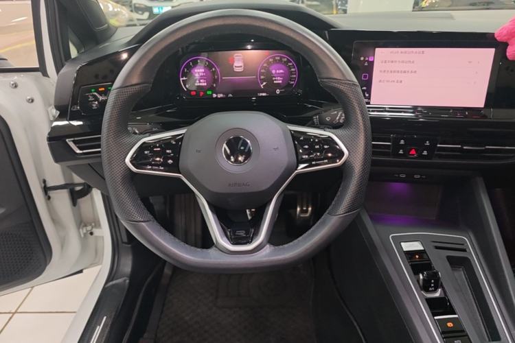 Used Volkswagen Golf 2024 280TSI DSG Pro Expert Edition Steering Wheel