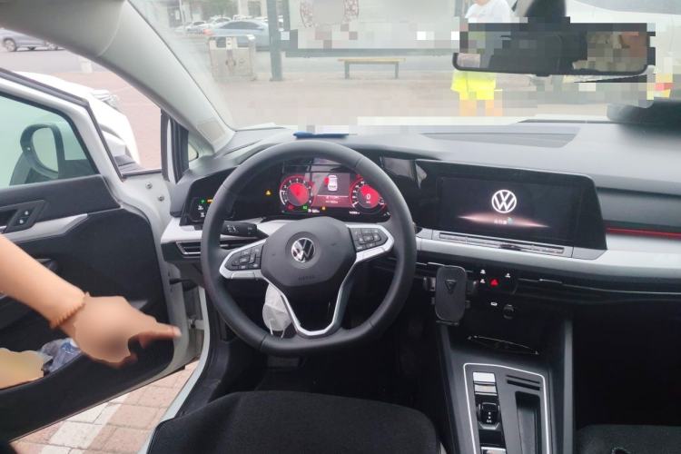 Used Volkswagen Golf 2024 280TSI DSG Pro 50th Anniversary Edition Steering Wheel