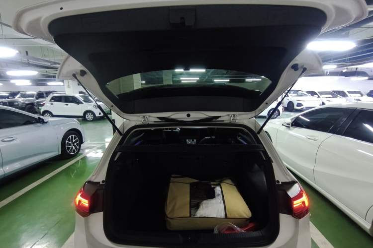 Used Volkswagen Golf 2024 280TSI DSG Pro Enjoyment Edition Trunk
